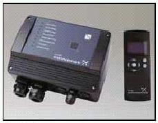 CU300 vezérlőegység és R100 infravörös távirányító